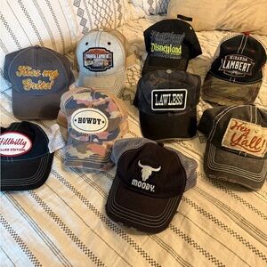 Idyllwind and western Ball caps $10 each